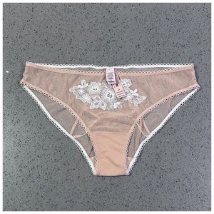Victoria Secret Cheekini Sz L